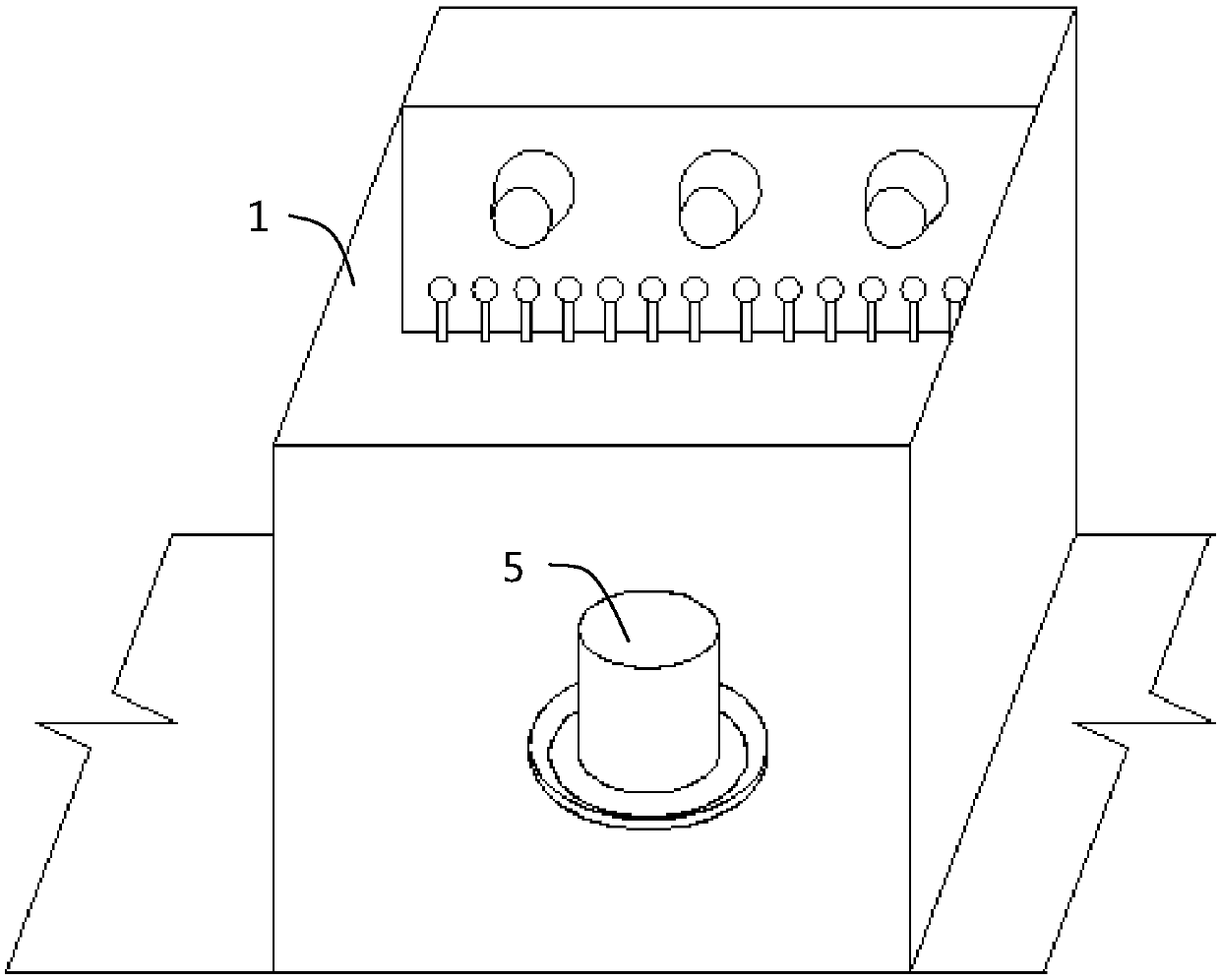 Anti-condensation ring main unit, manufacturing method thereof and power distribution system