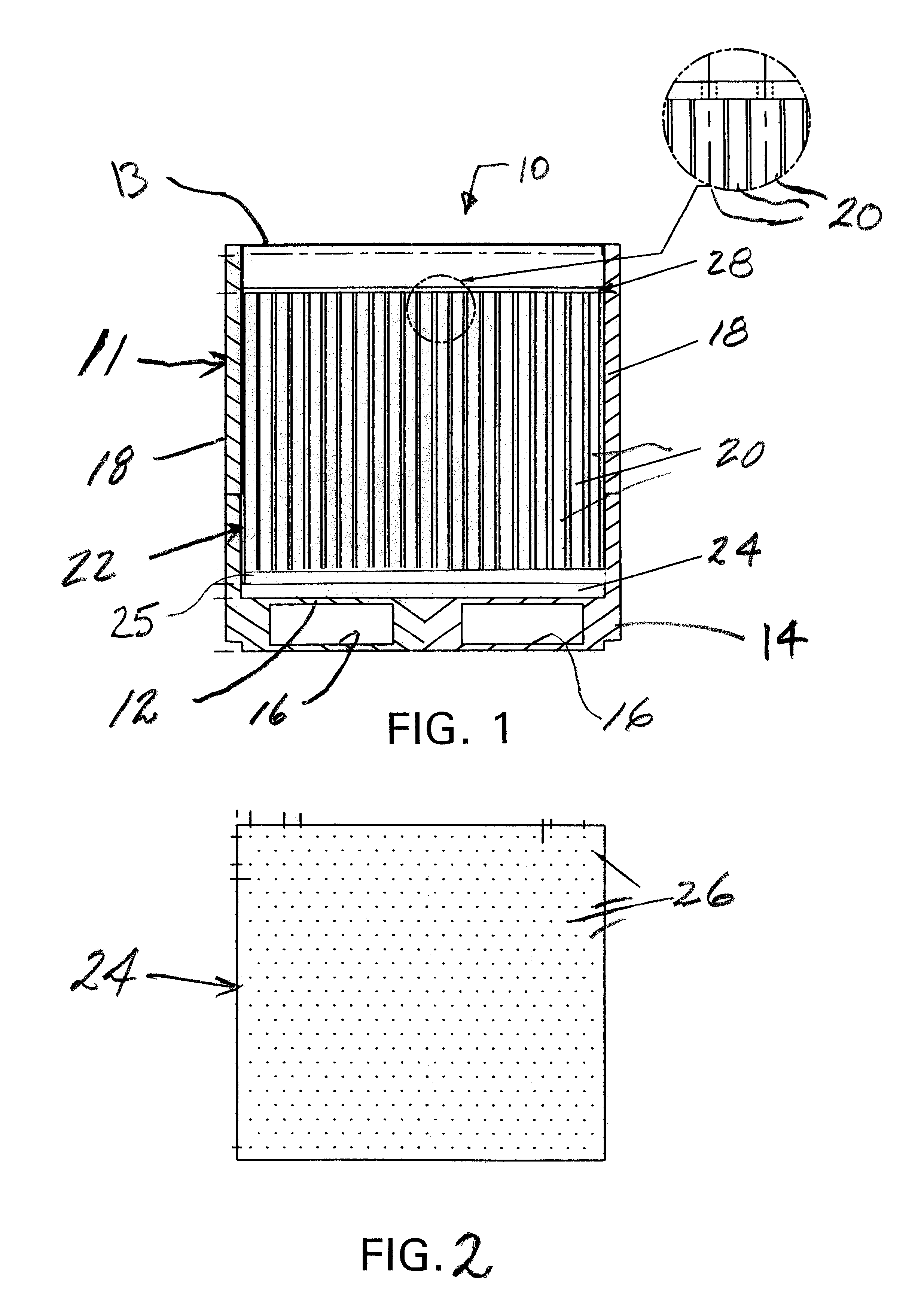 Shipping container for elongated articles