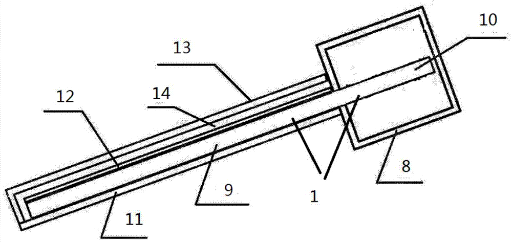 Intelligent control solar thermal collector system capable of keeping output temperature of water tank constant