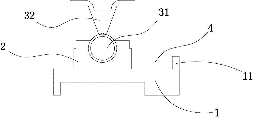 Sliding support structure of mobile working vehicle