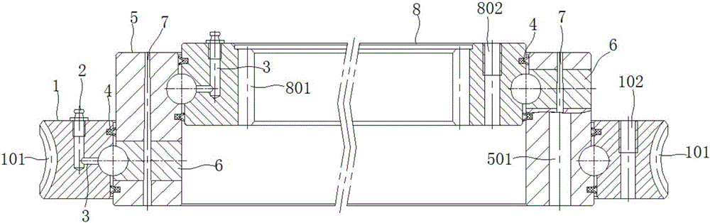 Worm wheel type slewing bearing capable of achieving opposite rotational motion of internal and external teeth