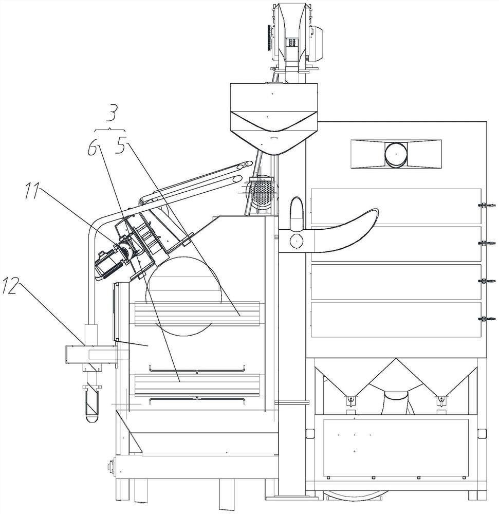 Crawler-type shot blasting machine capable of automatically feeding and shot blasting method