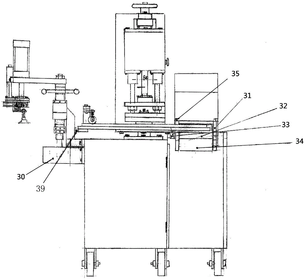 A fully automatic vacuum protective film labeling machine