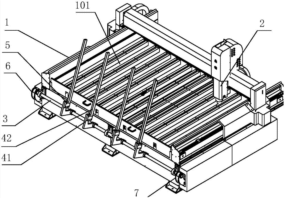 Carving machine capable of achieving quick and stable feeding