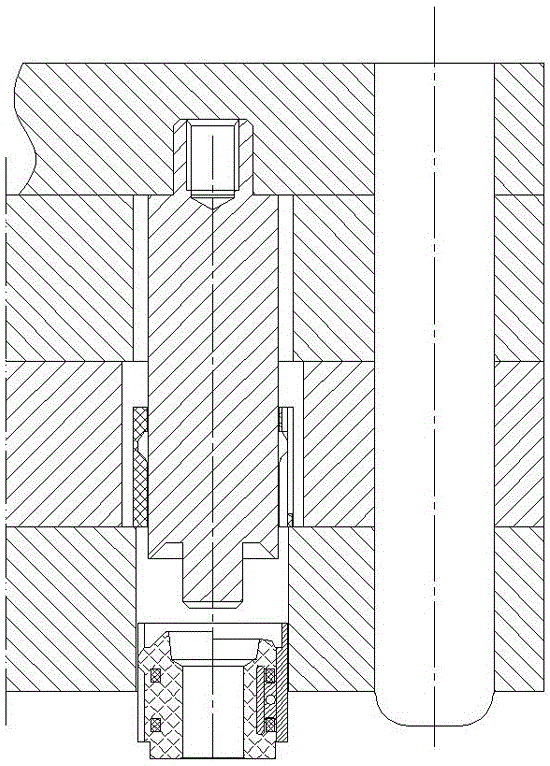 Commutator plastic sleeve separation mold