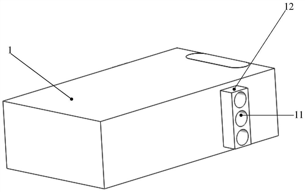 A dynamically tuned waveguide and microwave plasma device