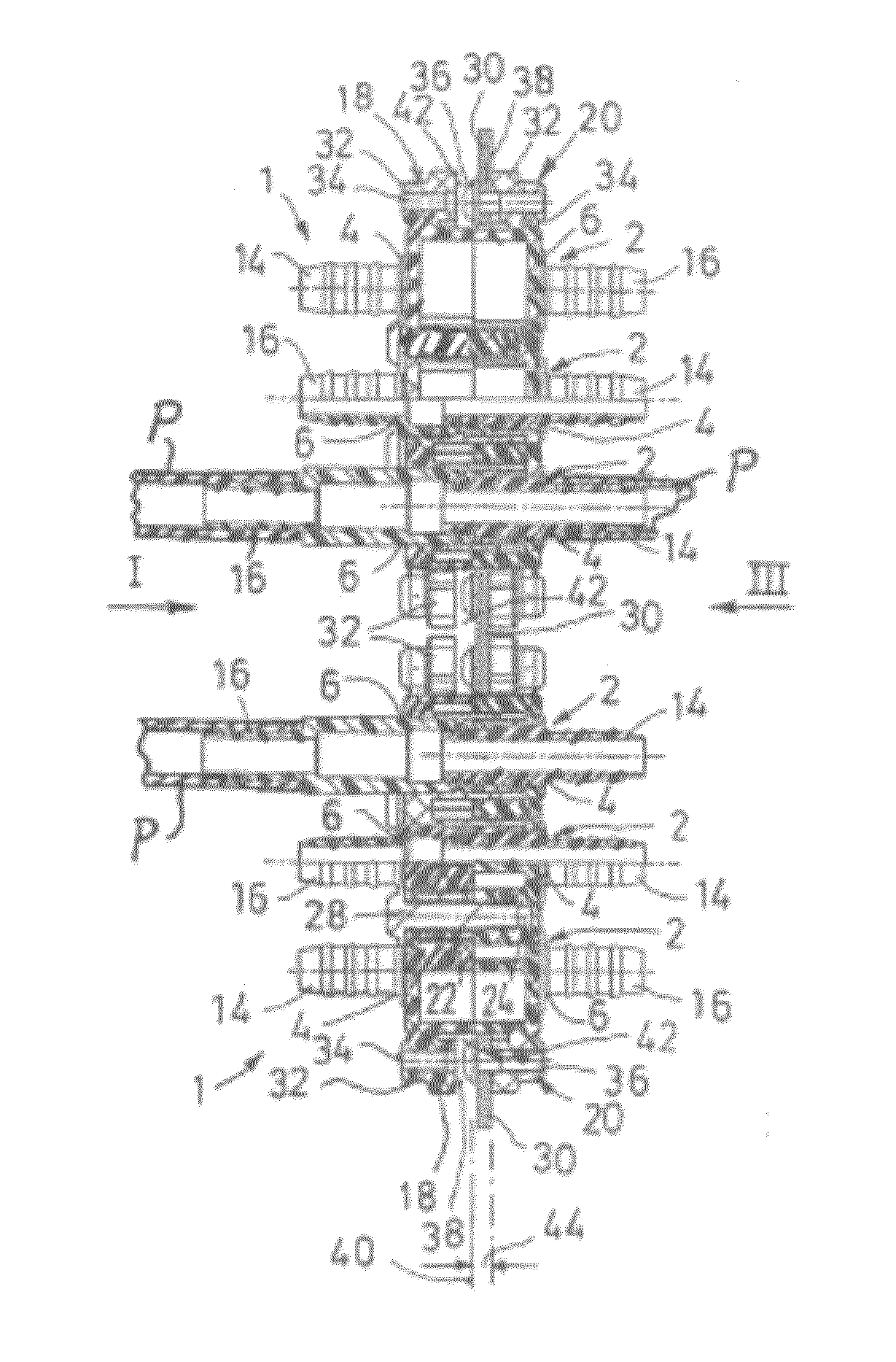 Coupling device for media conduits