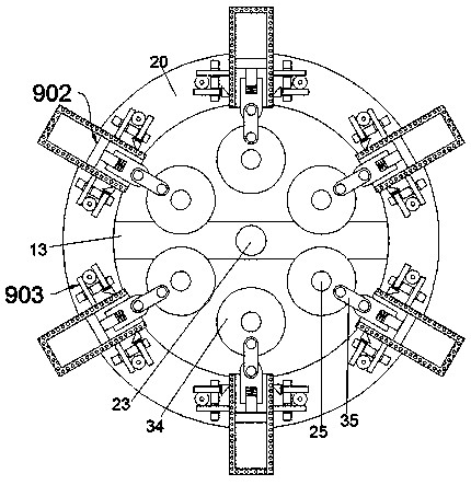 Pushing device for filling internal fuel in fireworks production