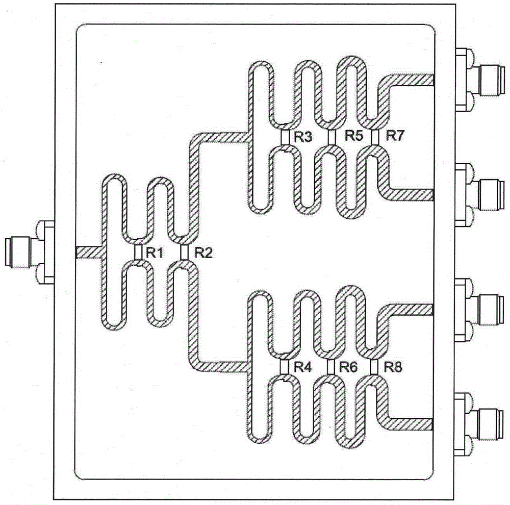 Novel broadband radial curve gradient ridge space power distribution/synthesizer