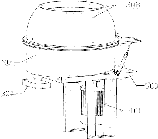 Rotary electroplating machine and automatic discharger thereof