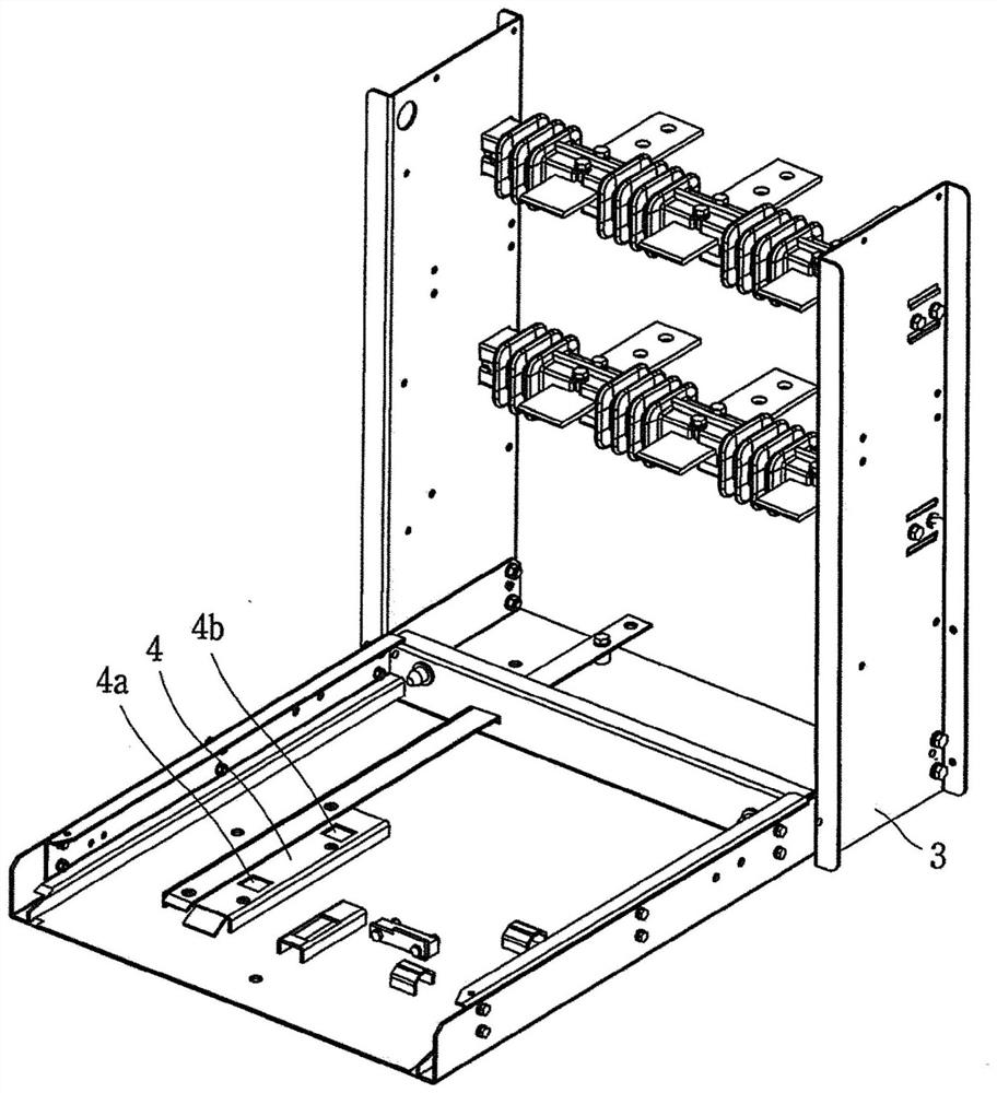 Plug interlocking device of circuit breaker