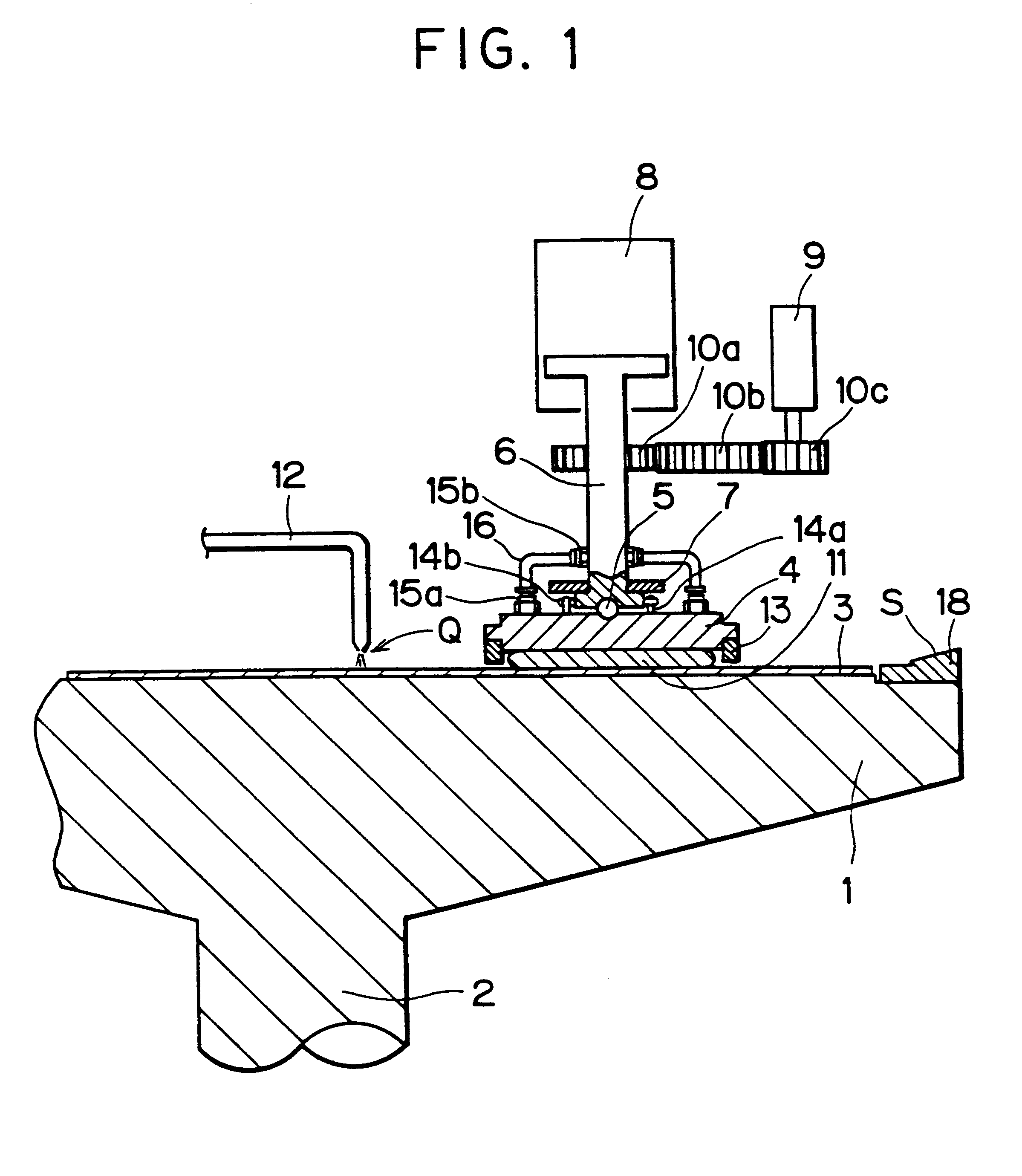 Polishing apparatus and method