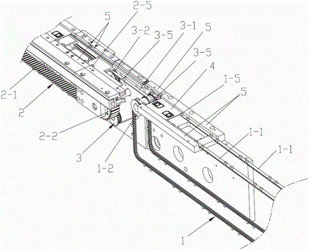 Transition device and transition method of smart card conveying mechanisms