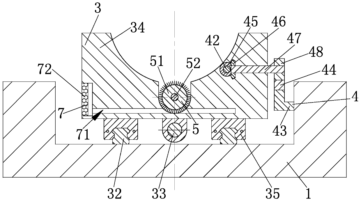 Steel pipe nondestructive testing feeding device