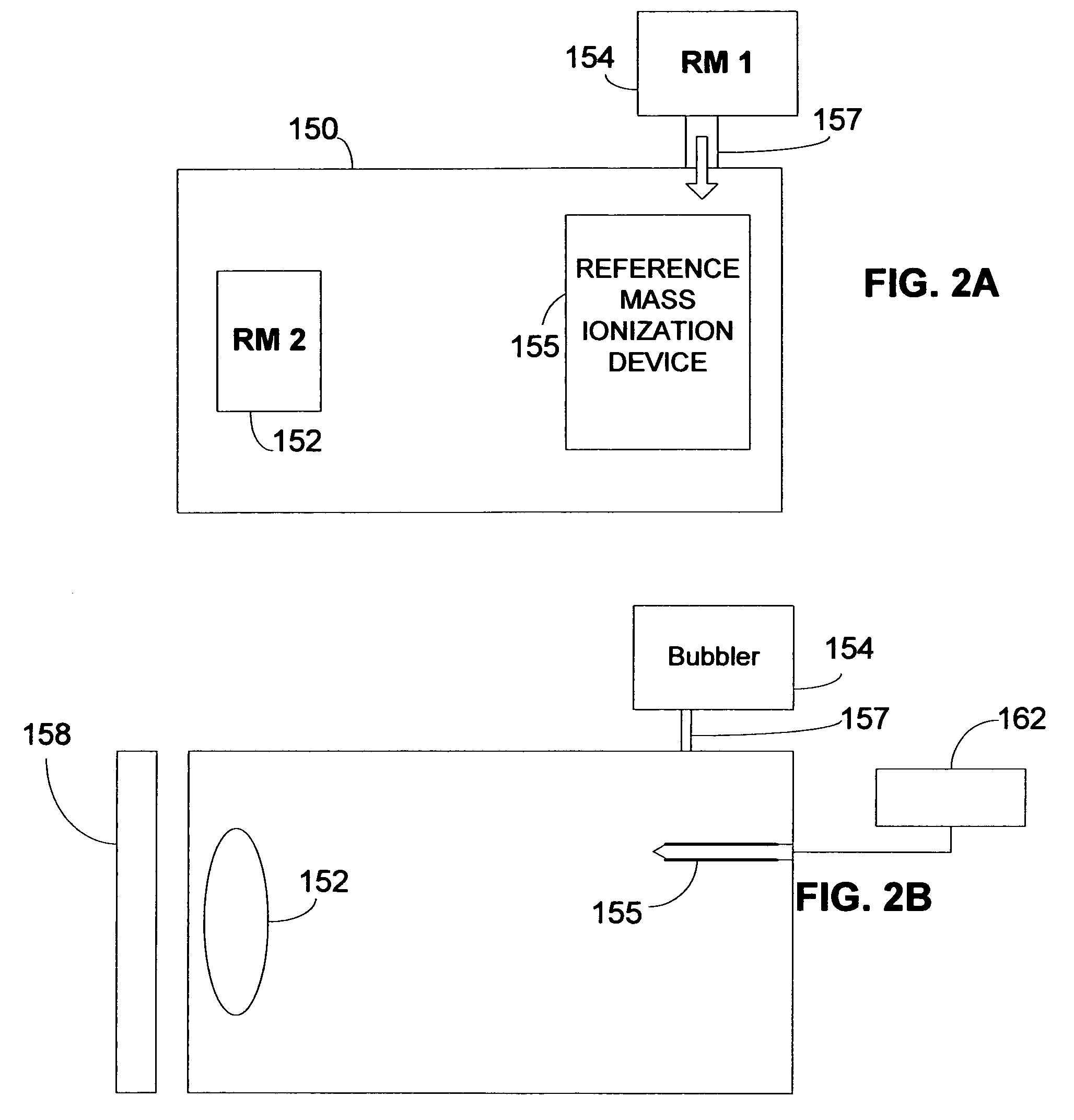 Reference mass introduction via a capillary