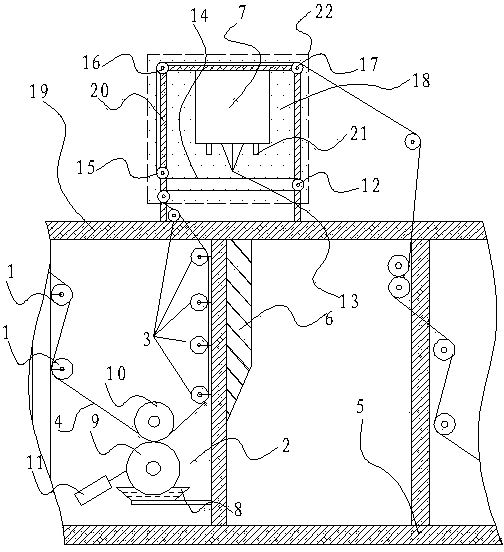 Two-dimensional code spraying device applied to photogravure press