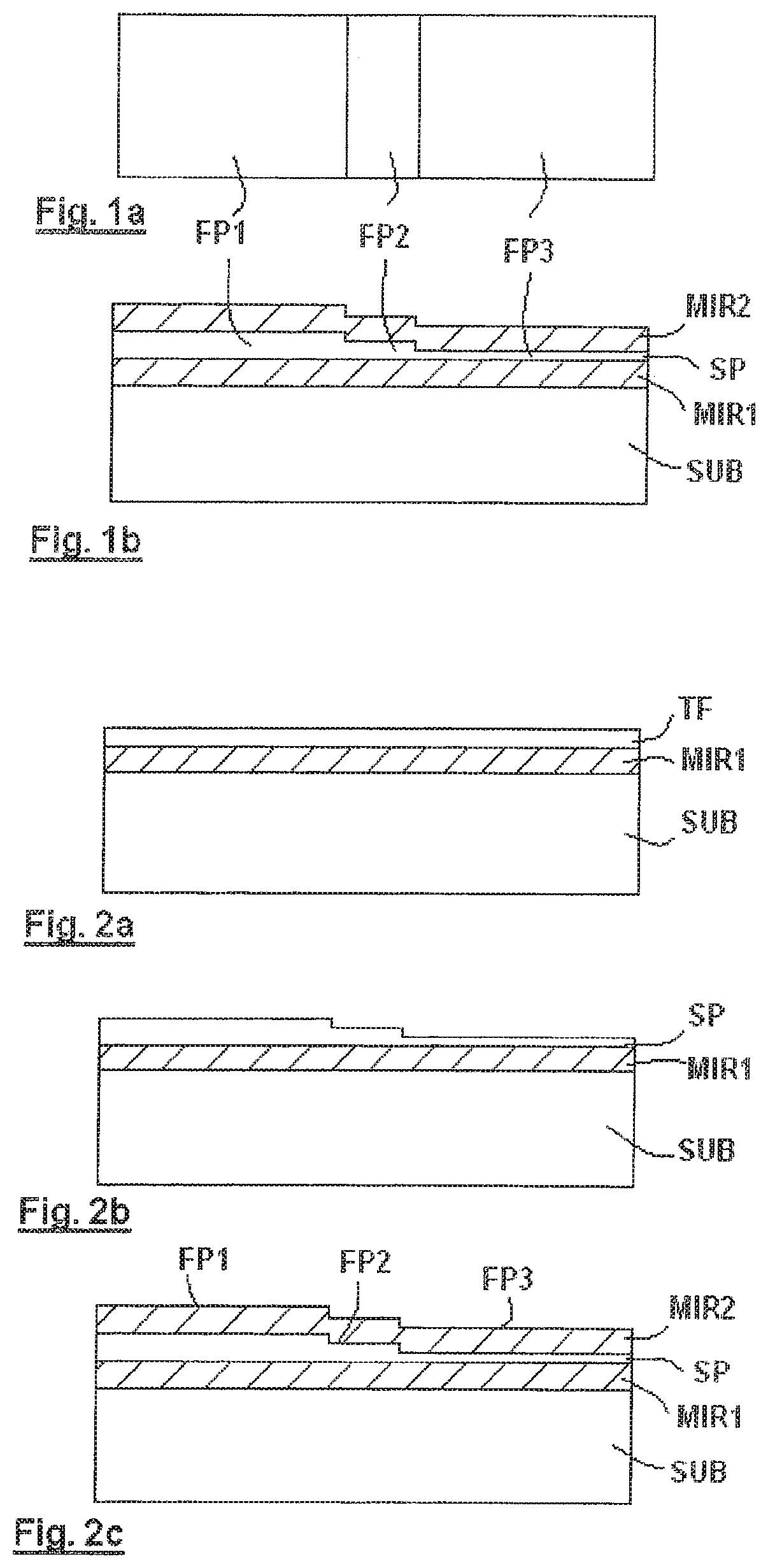 Multispectral imaging device with array of microlenses