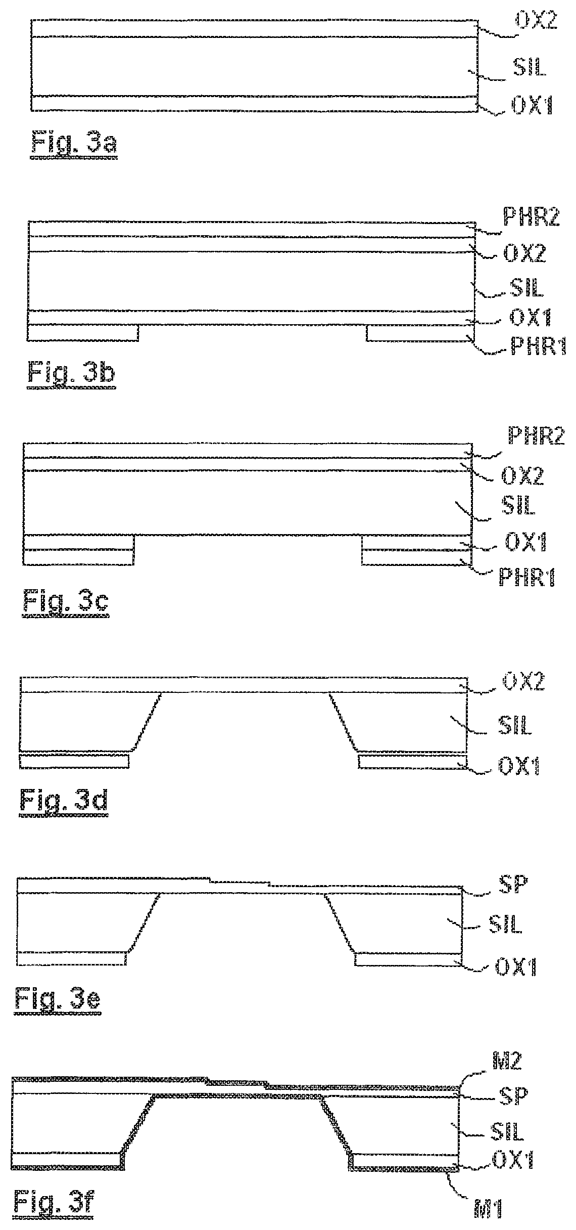 Multispectral imaging device with array of microlenses