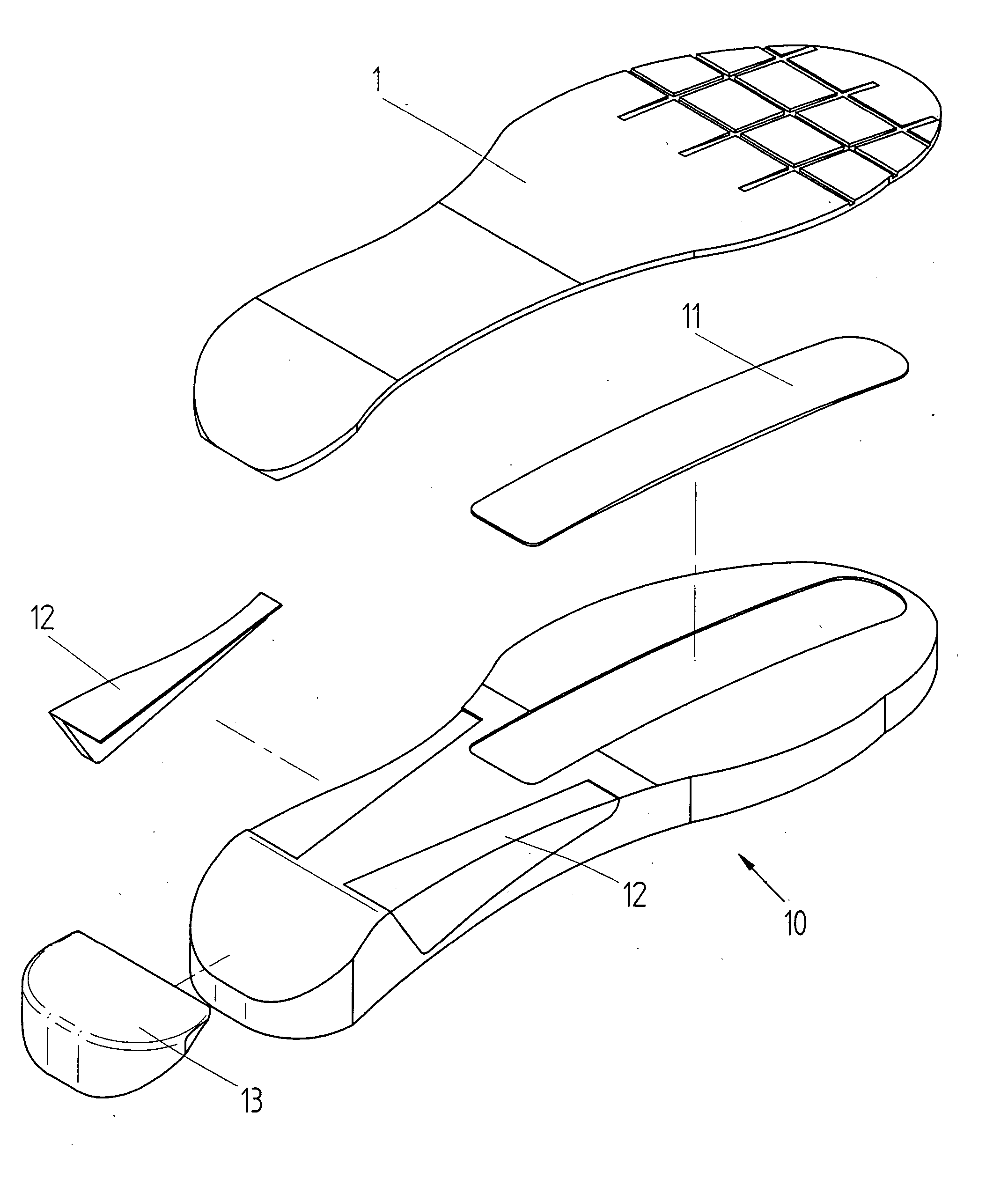 Shoe sole with energy return plate