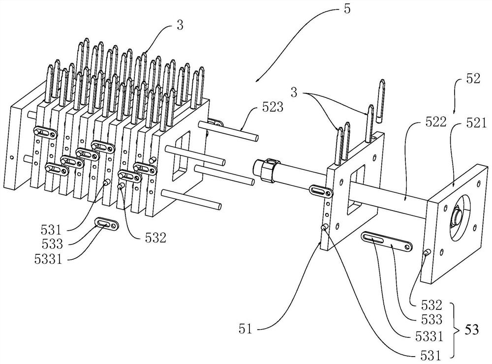 Heat exchange tube elbow distributing mechanism