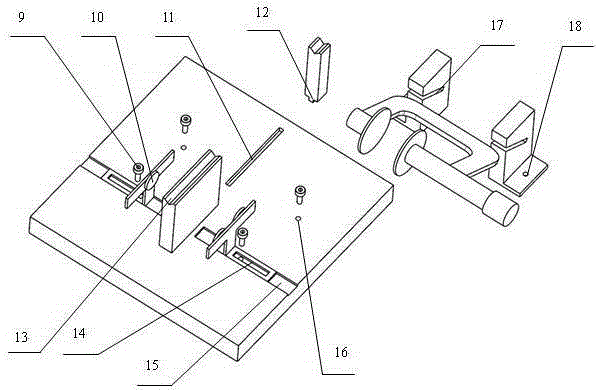 Method and device for measuring pitch diameter of external thread