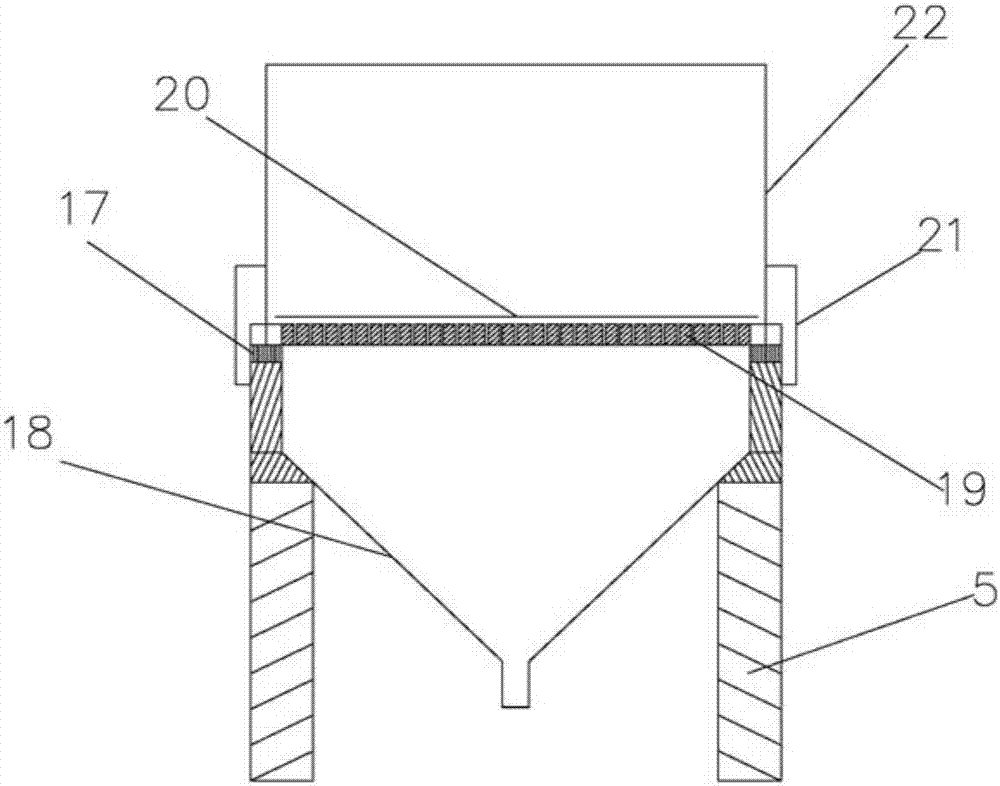 Automatic measuring device and measuring method for sludge specific resistance