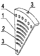 Edge material-passing device in ball mill