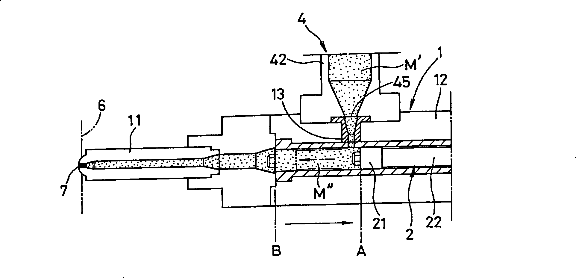 Method for preventing leaking of molten metal in injection molding of metal material