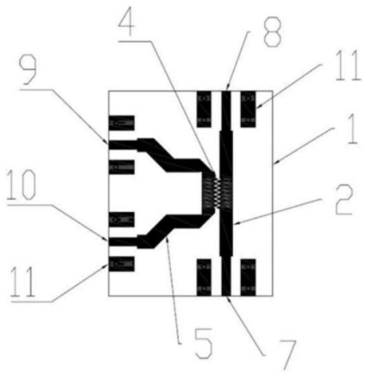 A two-way coupler with adjustable coupling degree and its adjustment method