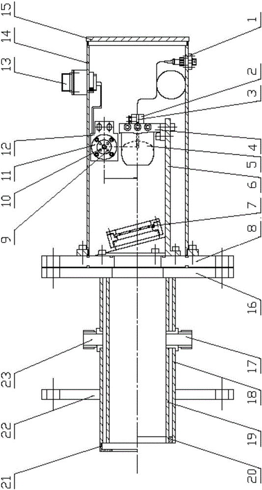 Stable and compact laser transceiver integrated detection optical path structure