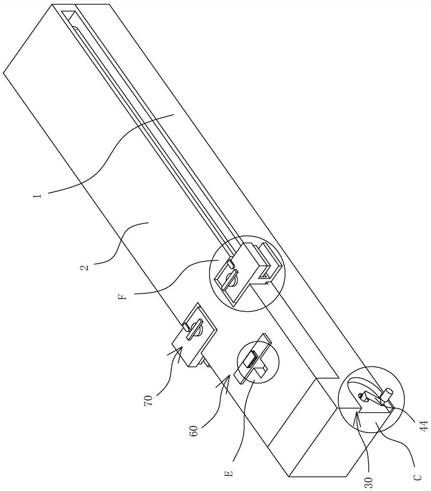 Portable quilt cover sleeving tool