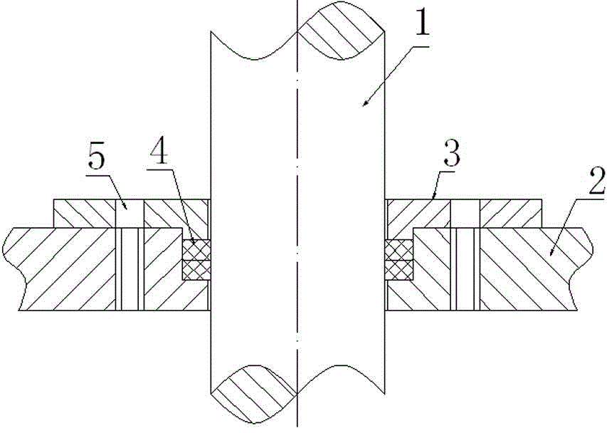 Rotating long-thin shaft sealing structure