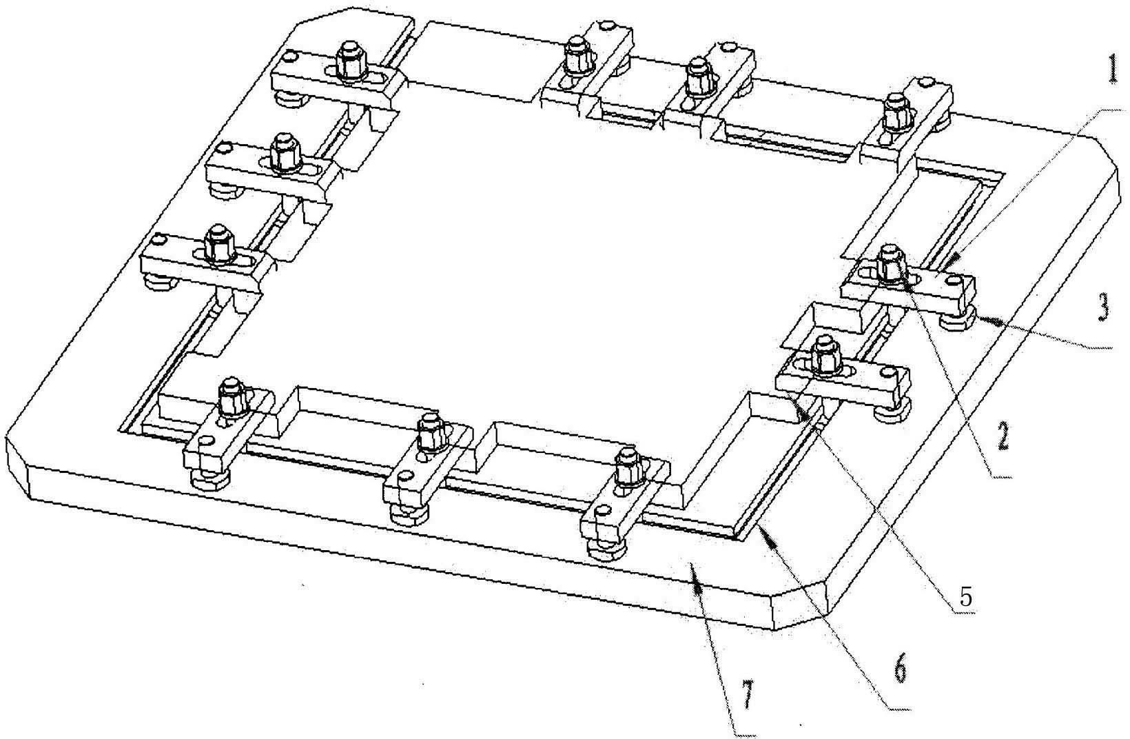 Dimension correction device in large double-curved surface plate part processing and method thereof