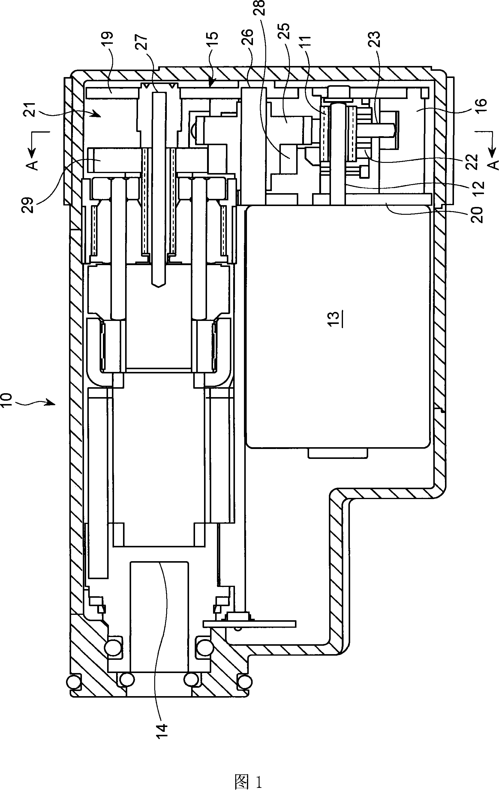 Automatic opening and closing device