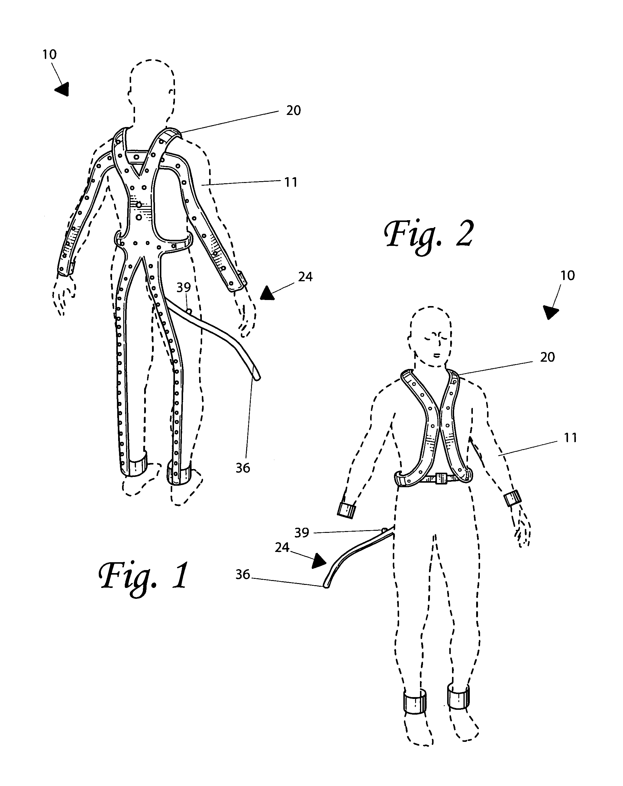 Body temperature regulating device and associated method