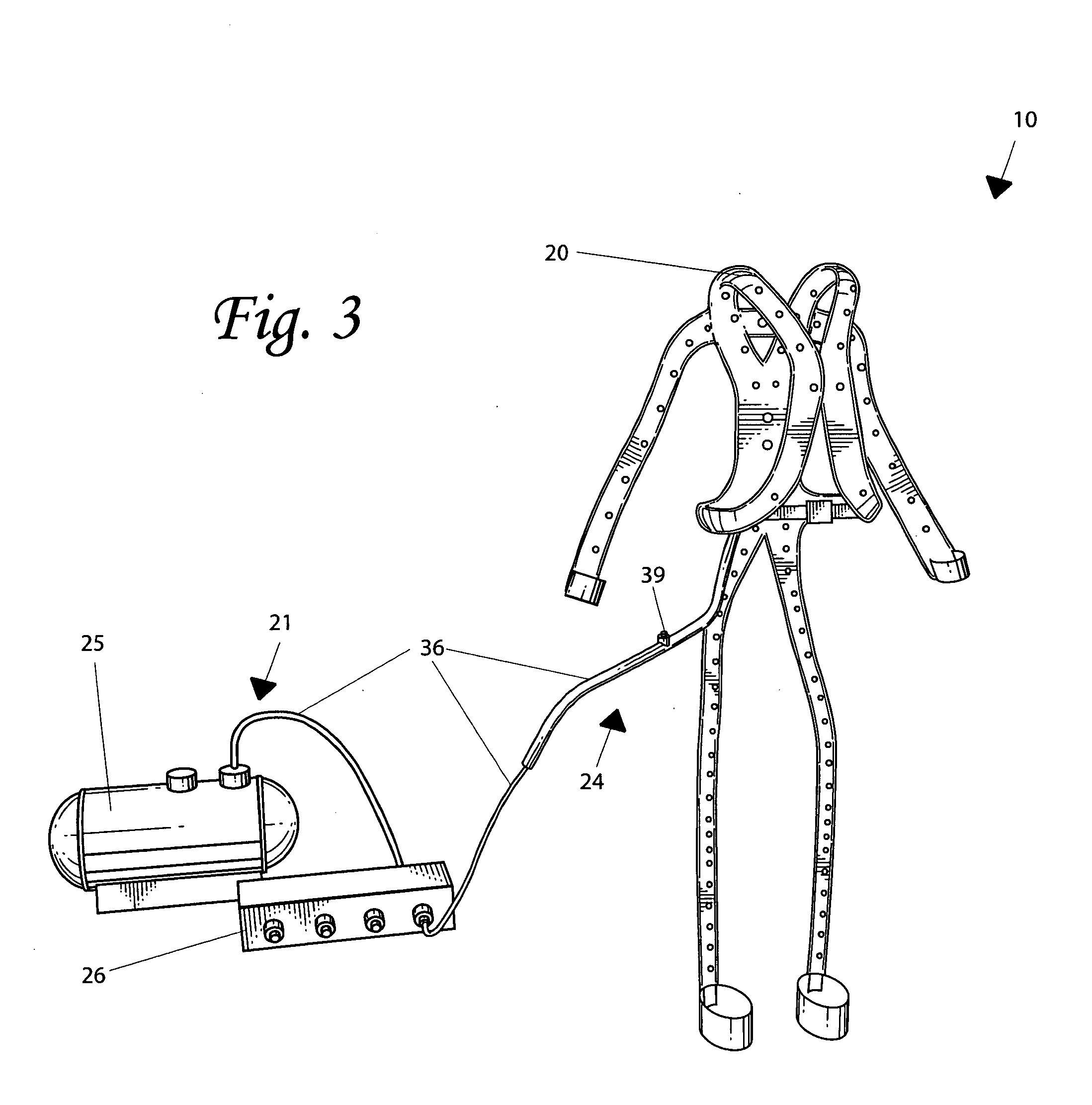 Body temperature regulating device and associated method