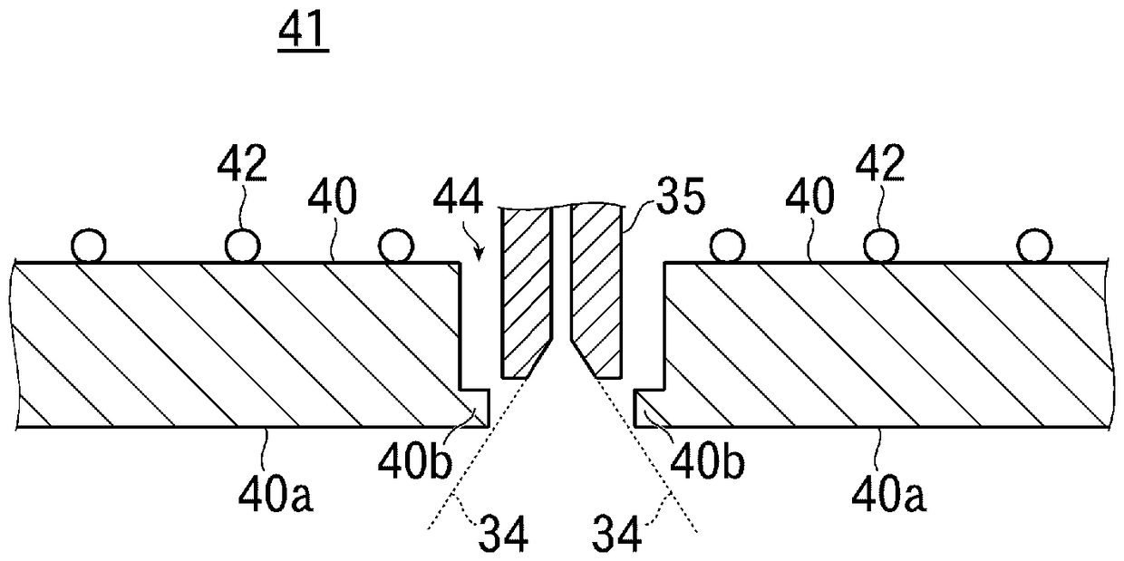 Vapor discharge apparatus and film formation method