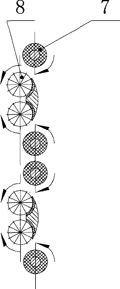 Device for peeling ear of corn and corn ear peeling machine with the device