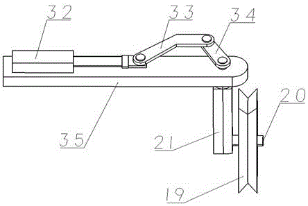 Multi-stage conveying type rhizomatic traditional Chinese medicine harvester for greenhouse