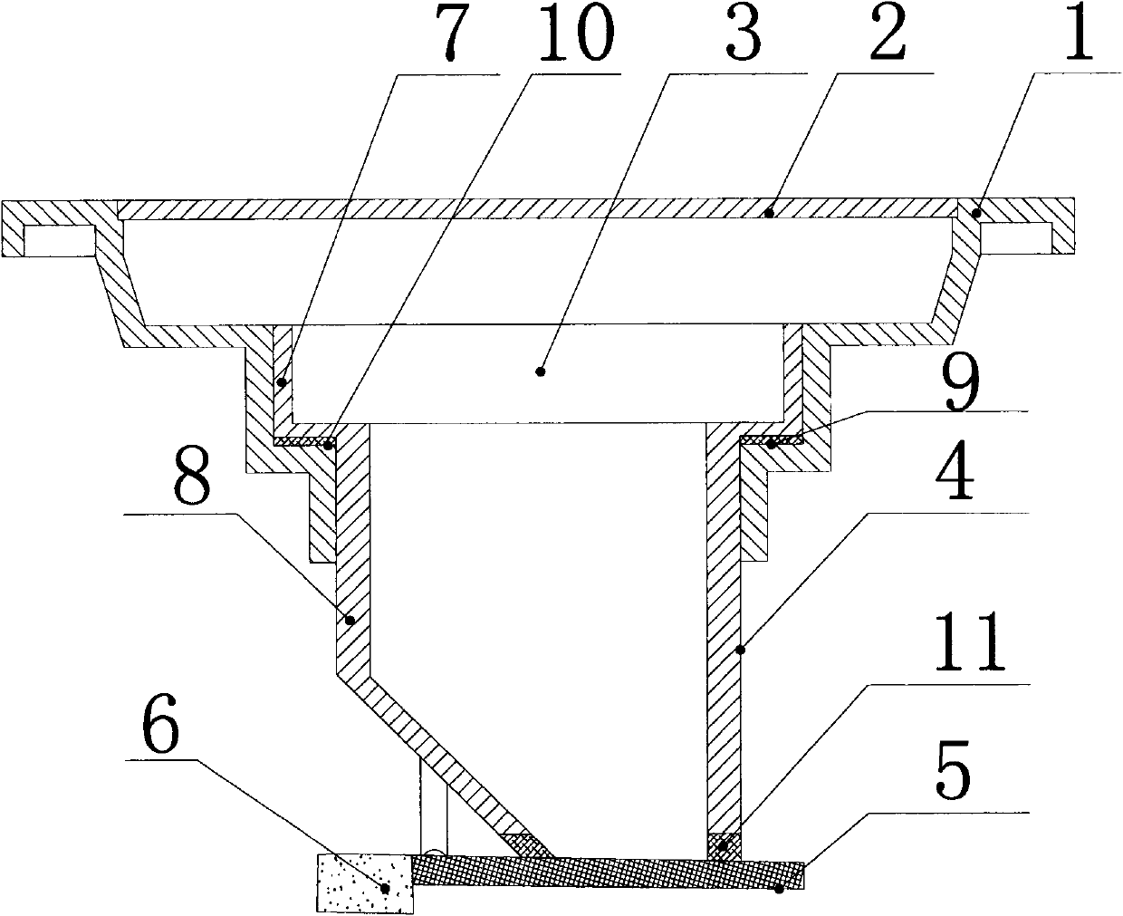 Sewage discharging device