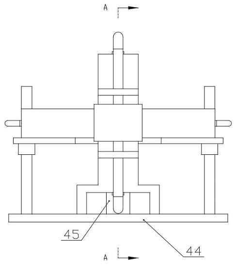 Pipe stamping and cutting device for building construction based on notch control