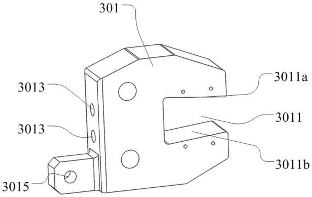 Steel plate clamping device for U rib plate unit welding and welding equipment