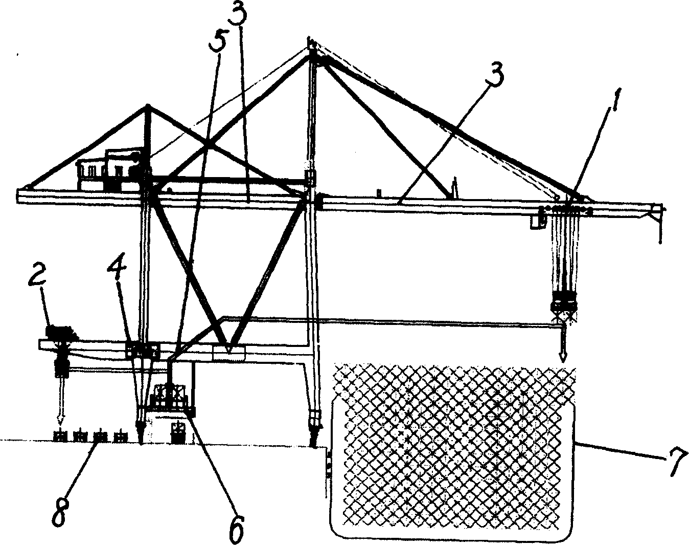 Dual-dan container crane capable of hoisting dual 40-foot box