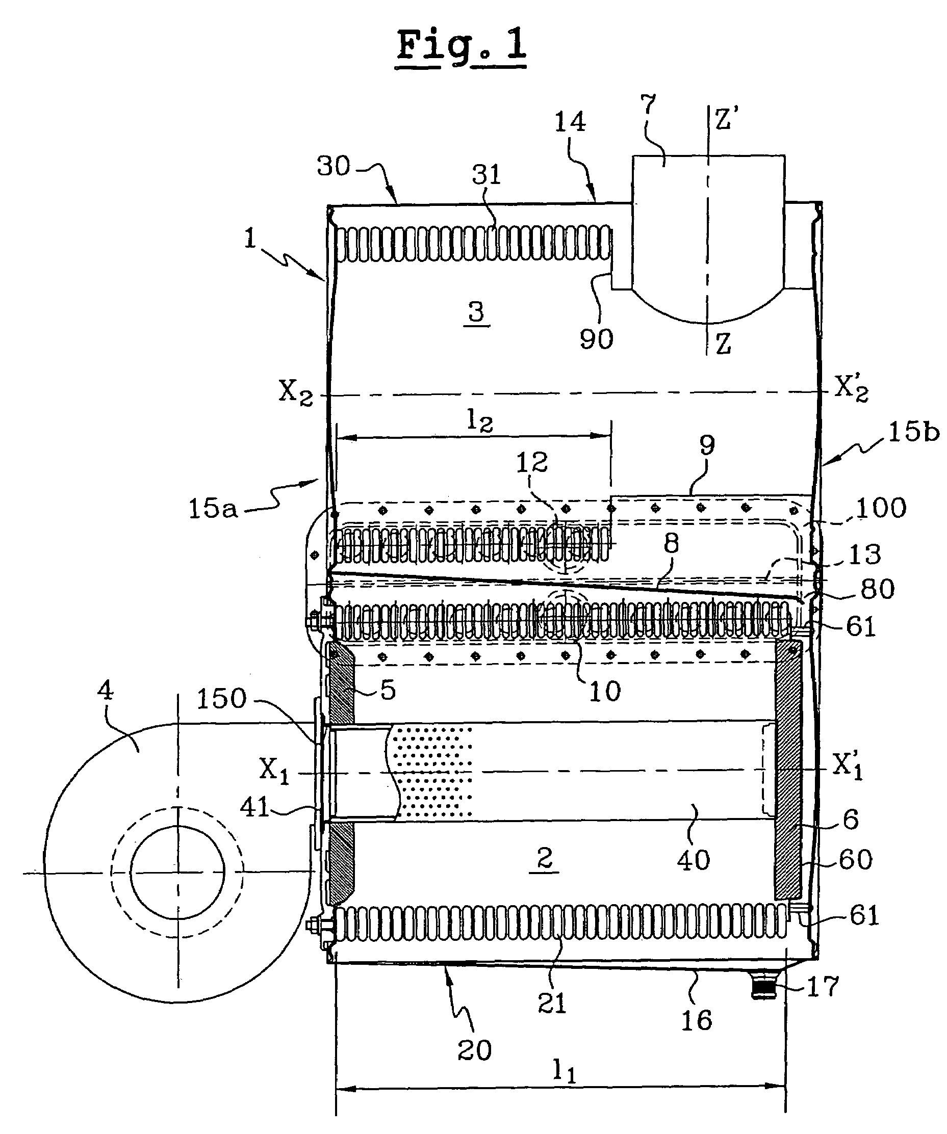 Condensing heat exchanger with double bundle of tubes