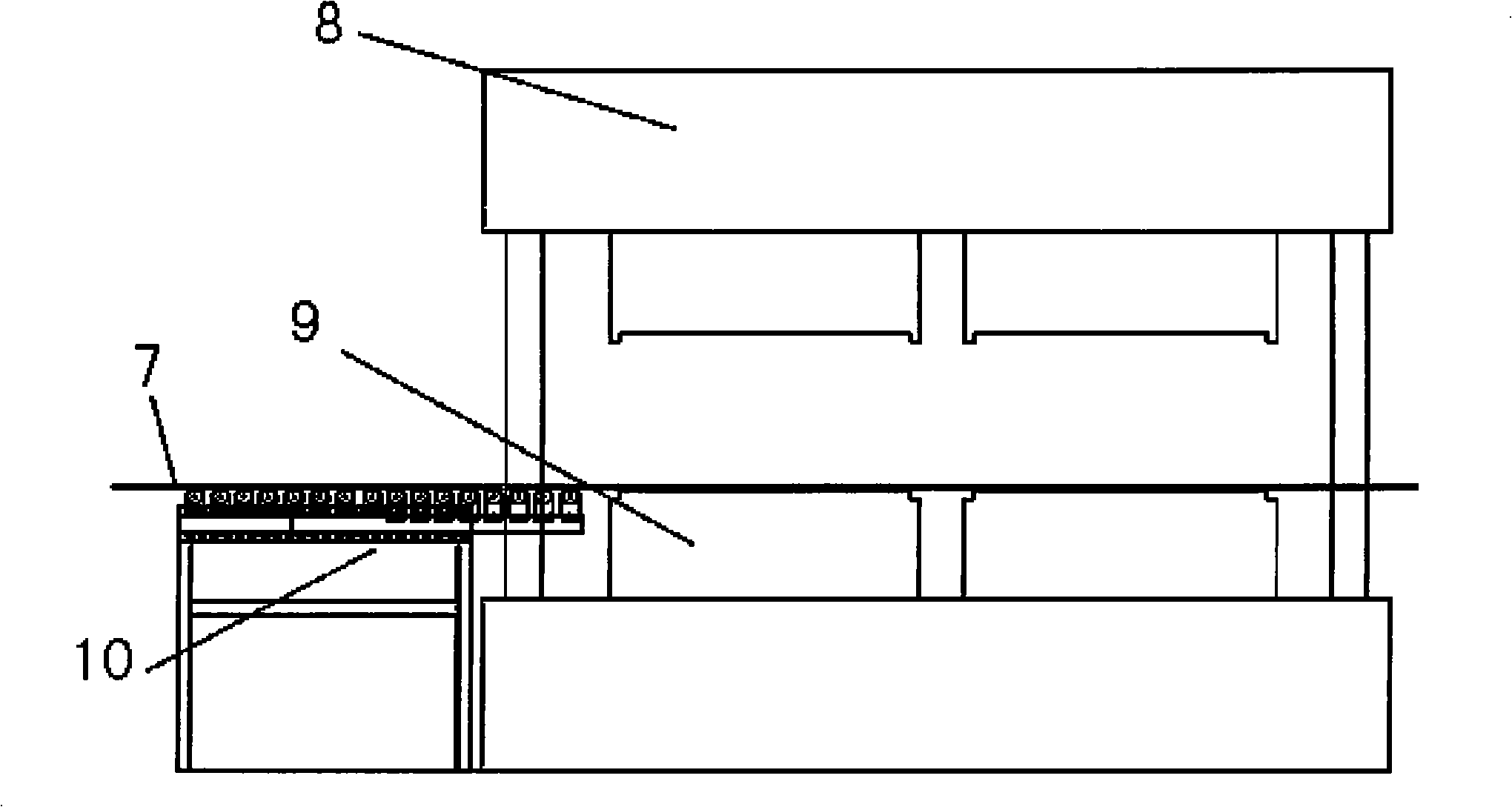 Telescopic horizontal transmission bench