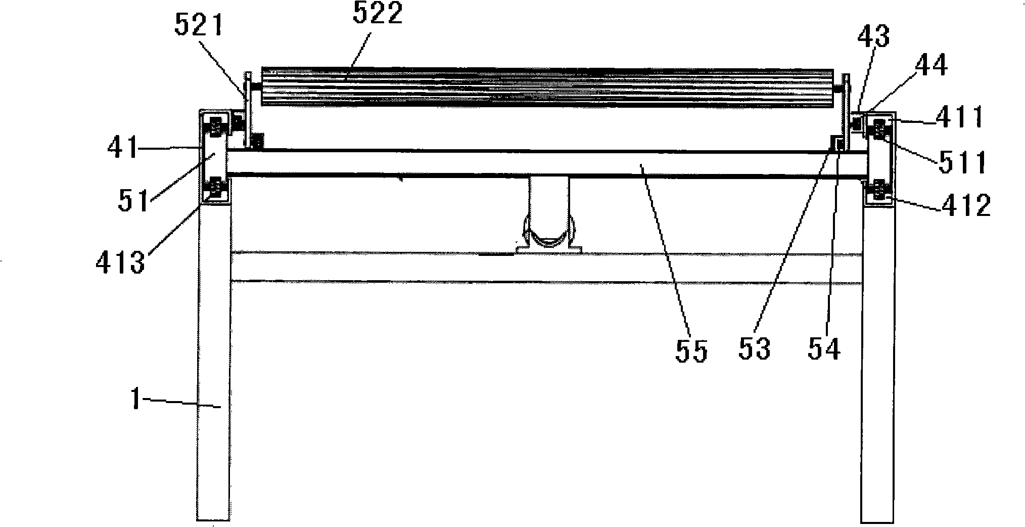 Telescopic horizontal transmission bench