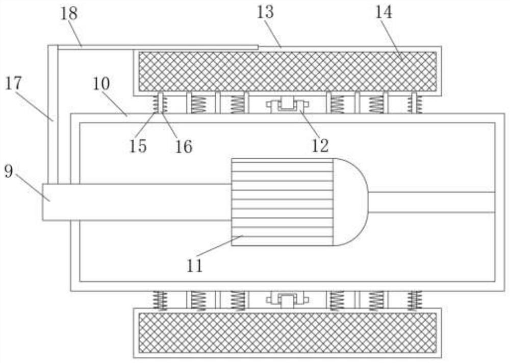 A detachable marine operation vessel for salvage and packaging treatment of enteromorpha