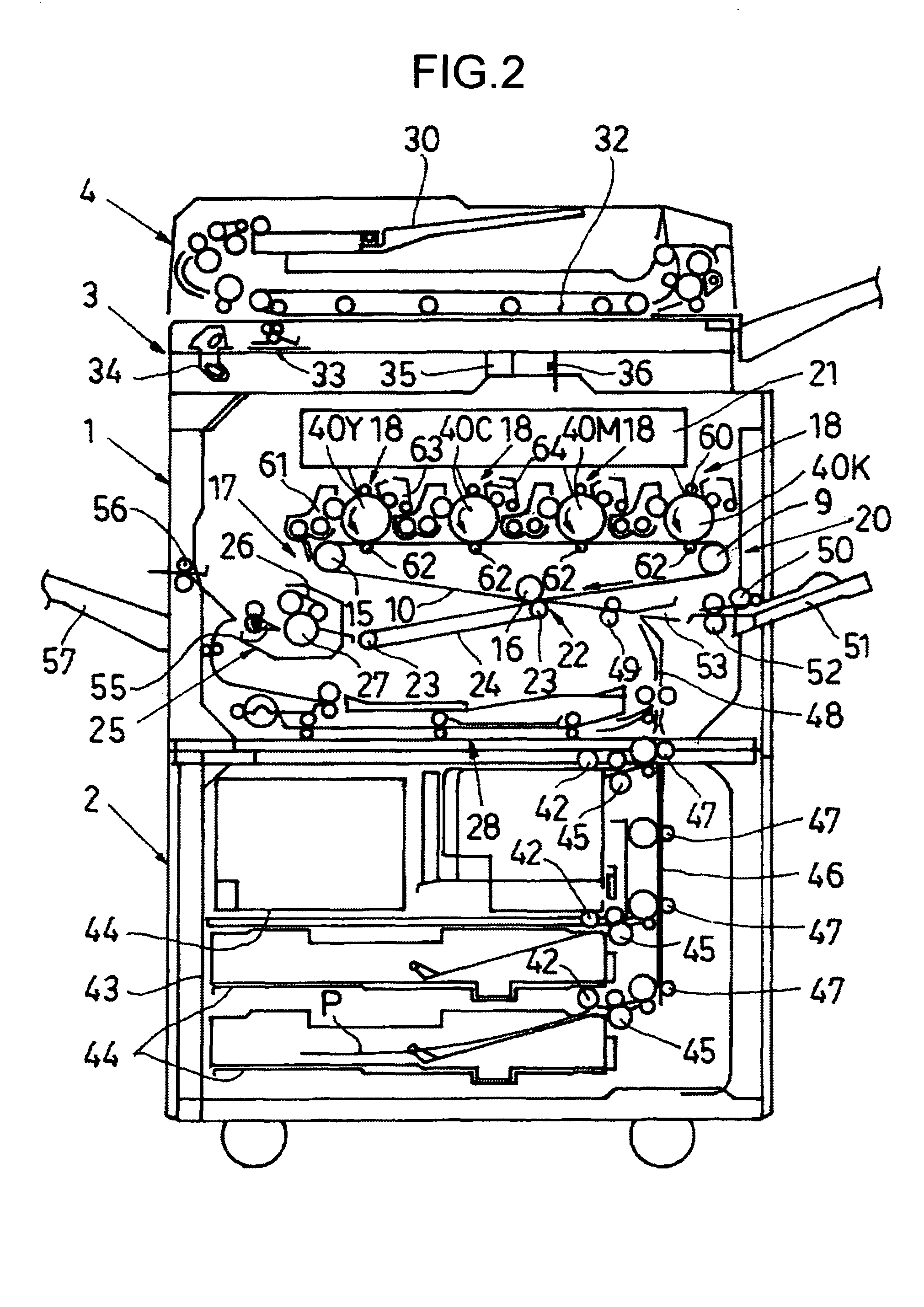 Transfer apparatus, image forming apparatus, and method of correcting moving speed of belt