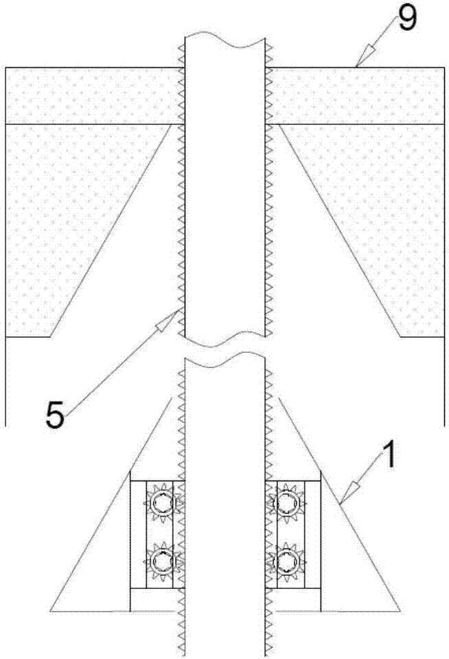 Anti-ice device applicable to shell spud leg self-lifted type ocean platform