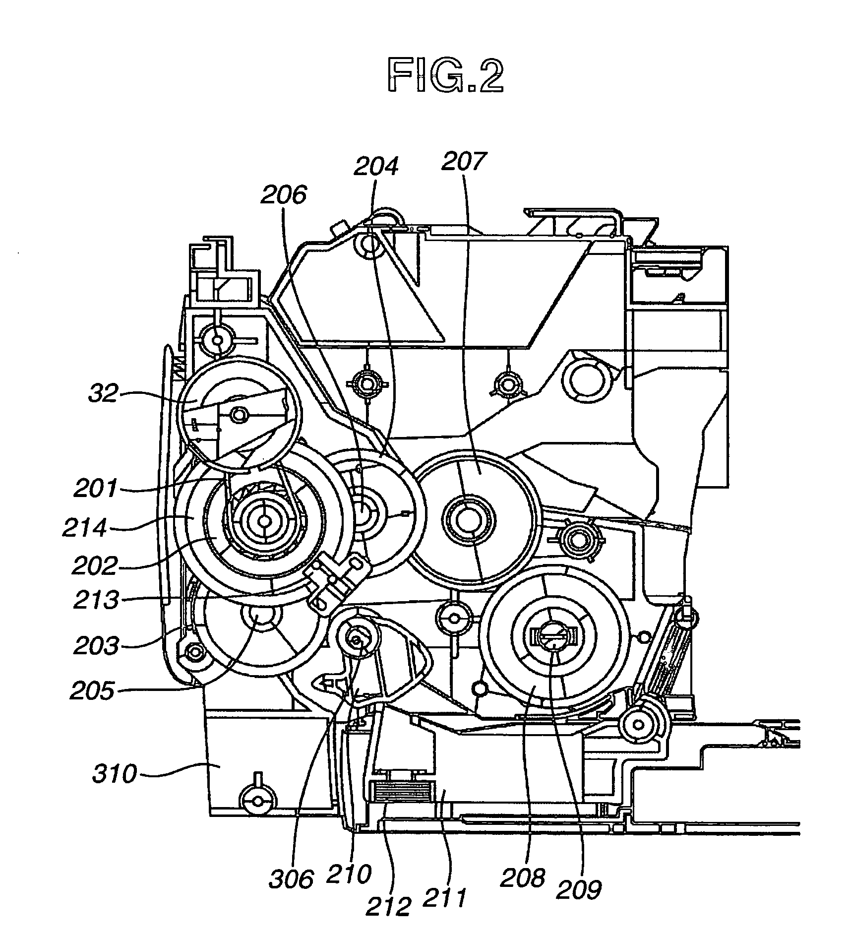 Conveying apparatus and recording apparatus having the same